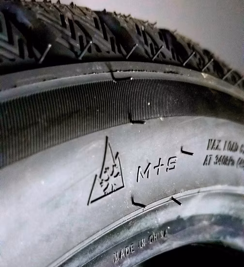 China Großhandel SUV 4×4 Sommer Winter Schnee Ganzjährig UHP Bester Radial-PKW-PCR-Reifen für Fahrzeugräder 195/65r15 185/65r15 185/70r14